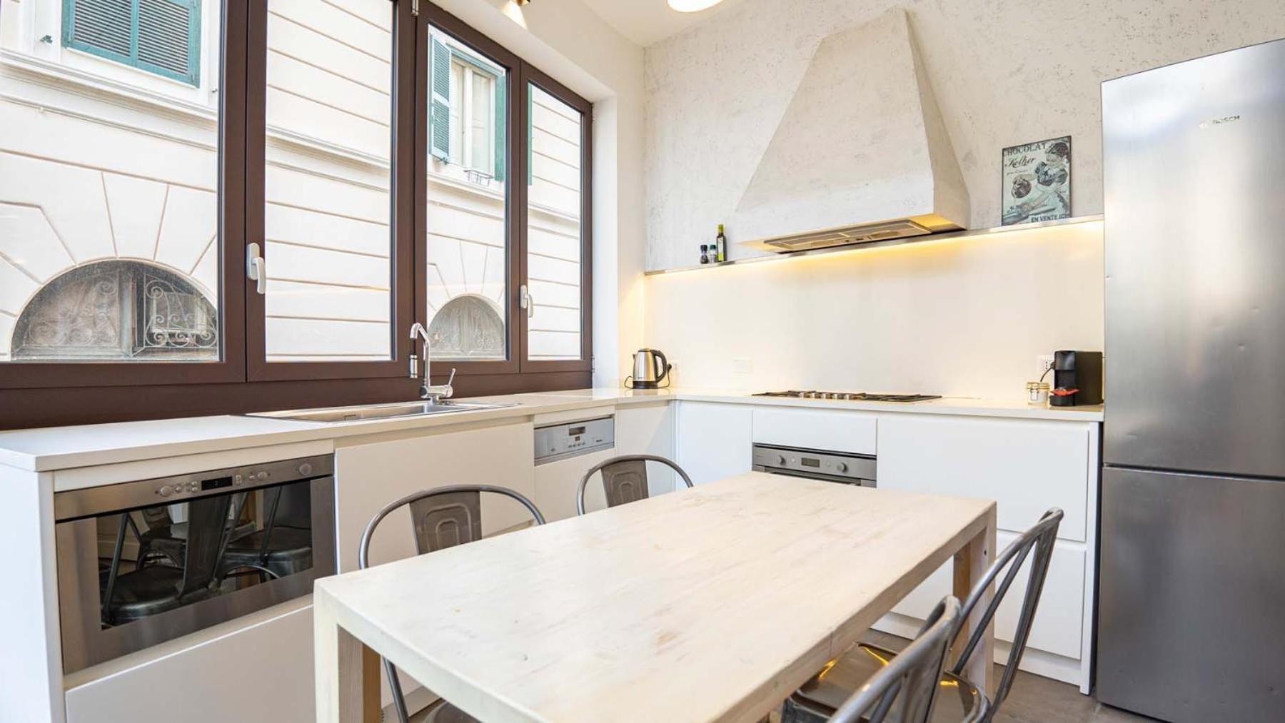 Cozy Nest With Terrace In Trastevere Rome Exterior photo